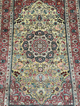 Load image into Gallery viewer, Handmade Vintage Silk Rug Persian Oriental Design 3&#39; x 5&#39;
