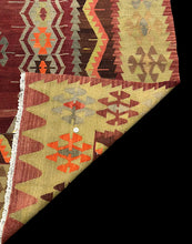 Load image into Gallery viewer, Vintage Hand-Knotted Wool Rug Turkish Oushak Green Geometric Design 7&#39;3 x 10&#39;11
