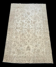 Load image into Gallery viewer, Handmade Vintage Wool Rug Persian Tabriz Floral Pattern in Muted Colors 6&#39;3 x 9&#39;8
