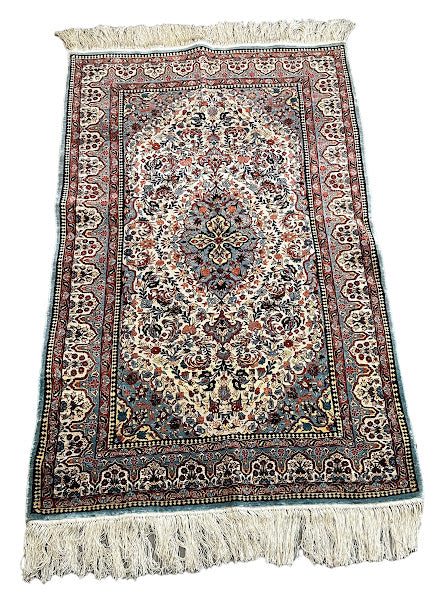 Handmade Vintage Silk Rug Persian Oriental Design 3'1 x 5'