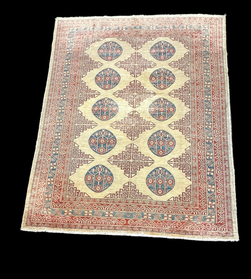 Beautiful Handmade Vintage Wool Rug Colorful Oriental Design 7'4 x 3'9