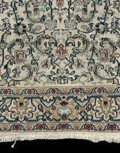 Load image into Gallery viewer, Handmade Vintage Wool Rug Persian Floral Pattern in Light Colors 4&#39; x 6&#39;
