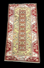 Load image into Gallery viewer, Beautiful Vintage Handmade Wool Rug Colorful Turkish Oriental Design 3&#39;11 x 7&#39;6
