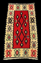 Load image into Gallery viewer, Handmade Vintage Wool Rug Colorful Turkish Kilim Geometric Design 2&#39;5 x 4&#39;3
