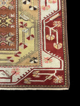 Load image into Gallery viewer, Beautiful Vintage Handmade Wool Rug Colorful Turkish Oriental Design 3&#39;11 x 7&#39;6
