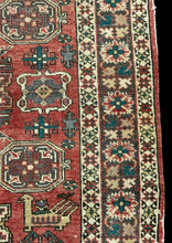 Load image into Gallery viewer, Handmade Vintage Wool Rug Colorful Persian Oriental Design 3&#39;8 x 5&#39;3
