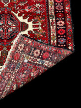 Load image into Gallery viewer, Stunning Handmade Vintage Wool Rug Red Persian Heriz Design 3&#39;4 x 4&#39;6
