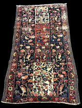 Load image into Gallery viewer, Antique Handmade Wool Rug Persian Bakhtiari Design Beautiful Colors 4&#39;10 x 8&#39;3
