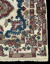 Load image into Gallery viewer, Handmade Vintage Wool Rug Persian Sarouk Design in Bold Colors 3&#39;11 x 4&#39;5
