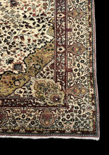 Load image into Gallery viewer, Unique Handmade Vintage Wool Rug Colorful Turkish Medallion Design 6&#39;7 x 10&#39;8
