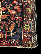 Load image into Gallery viewer, Antique Handmade Wool Rug Persian Bakhtiari Design Beautiful Colors 4&#39;10 x 8&#39;3
