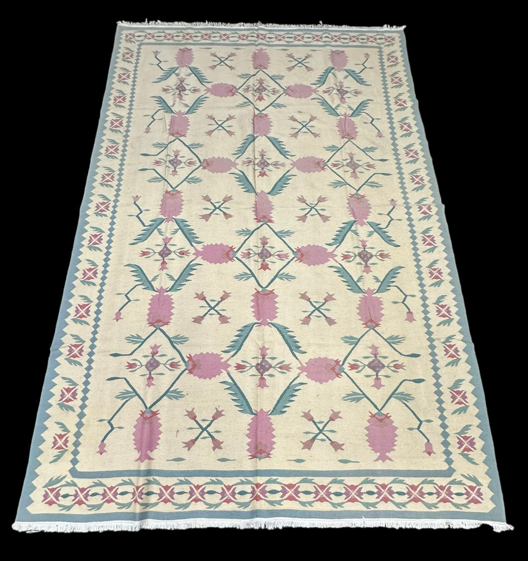 Handmade Vintage Wool Rug Turkish Kilim Floral Design in Light Colors 6' x 9'