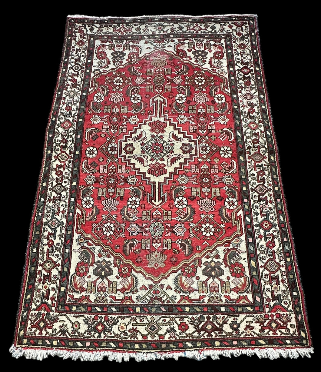 Beautiful Vintage Handmade Wool Rug Colorful Persian Heriz Design 4'4 x 6'8