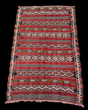 Load image into Gallery viewer, Handmade Vintage Wool Rug Red Moroccan Berber Tribal Pattern 2&#39;11 x 4&#39;5
