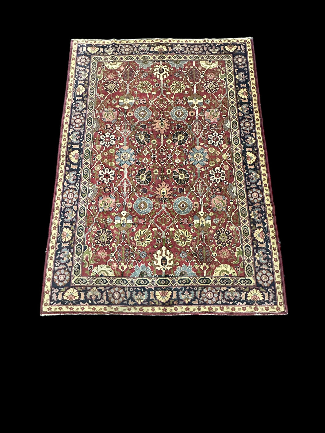 Beautiful Vintage Handmade Vintage Wool Rug Persian Oriental Design 6'7 x 9'