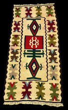 Load image into Gallery viewer, Handmade Vintage Wool Rug Multicolor Turkish Kilim Geometric Design 2&#39;4 x 4&#39;7
