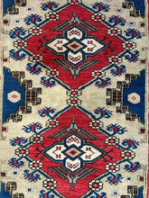 Load image into Gallery viewer, Handmade Vintage Wool Rug Colorful Turkish Prayer Design 3&#39;11 x 5&#39;10
